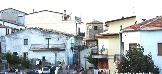 Comunali a Plataci. Presentate tre liste. Un figlio d’arte per la poltrona da sindaco Comunali a Plataci. Presentate tre liste. Un figlio d’arte per la poltrona da sindaco