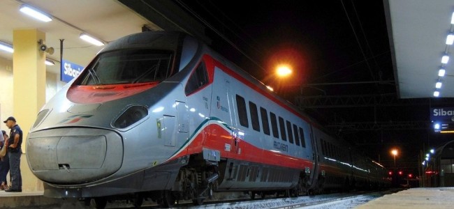 Dalla Sibaritide un treno navetta per il Frecciargento. Dall’Alto Jonio il nulla Dalla Sibaritide un treno navetta per il Frecciargento. Dall’Alto Jonio il nulla