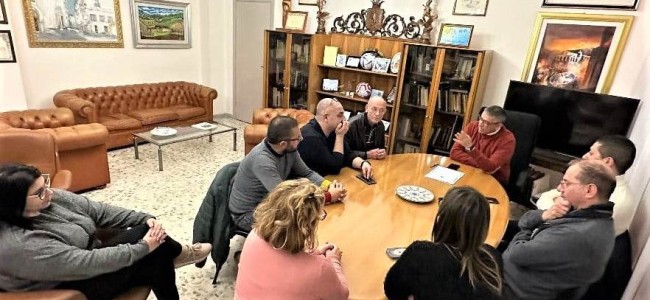 Fusione dei comuni. Cassano allo Ionio e Francavilla Marittima aprono discussione Fusione dei comuni. Cassano allo Ionio e Francavilla Marittima aprono discussione