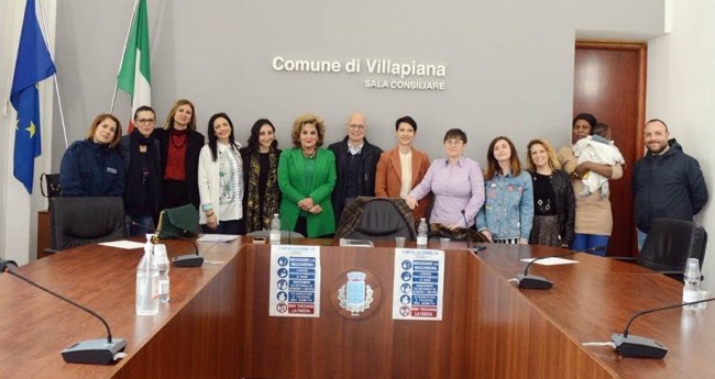 Villapiana, gender gap. Le soluzioni del Coordinamento Elette Comuni Alto Jonio Villapiana, gender gap. Le soluzioni del Coordinamento Elette Comuni Alto Jonio