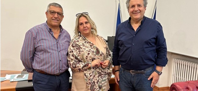 Cassano. Incontro tra Comune e Asp. «A Marina di Sibari postazione 118 attiva h24» Cassano. Incontro tra Comune e Asp. «A Marina di Sibari postazione 118 attiva h24»