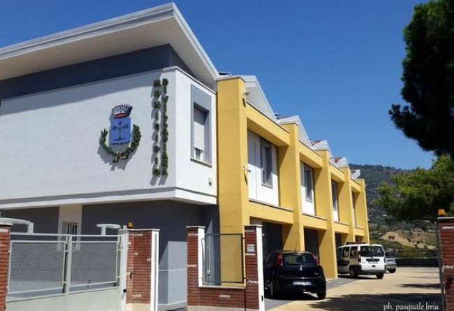 Villapiana. Ricorso al Tar contro mozione sfiducia sindaco. «Nessun rispetto per Consiglio Comunale» Villapiana. Ricorso al Tar contro mozione sfiducia sindaco. «Nessun rispetto per Consiglio Comunale»