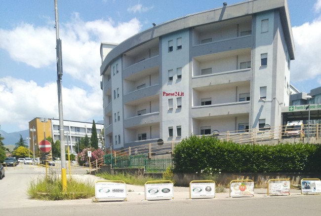 Ospedale Castrovillari. Banditi due concorsi a primario. «Ma portiamoli a compimento in fretta» Ospedale Castrovillari. Banditi due concorsi a primario. «Ma portiamoli a compimento in fretta»