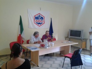 Un momento della presentazione del teatro stabile di Corigliano 