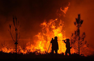Incendio in montagna a Rossano