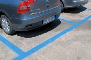 strisce-blu-roma-1024x682
