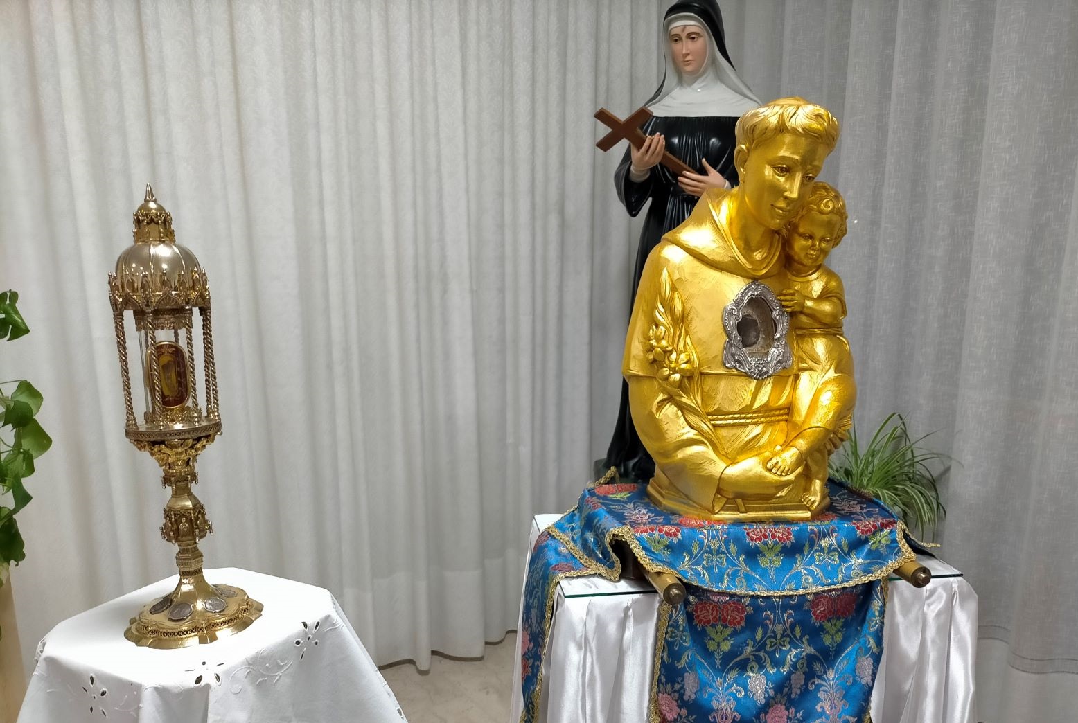 Rossano accoglie le reliquie di Sant'Antonio da Padova - Paese24.it