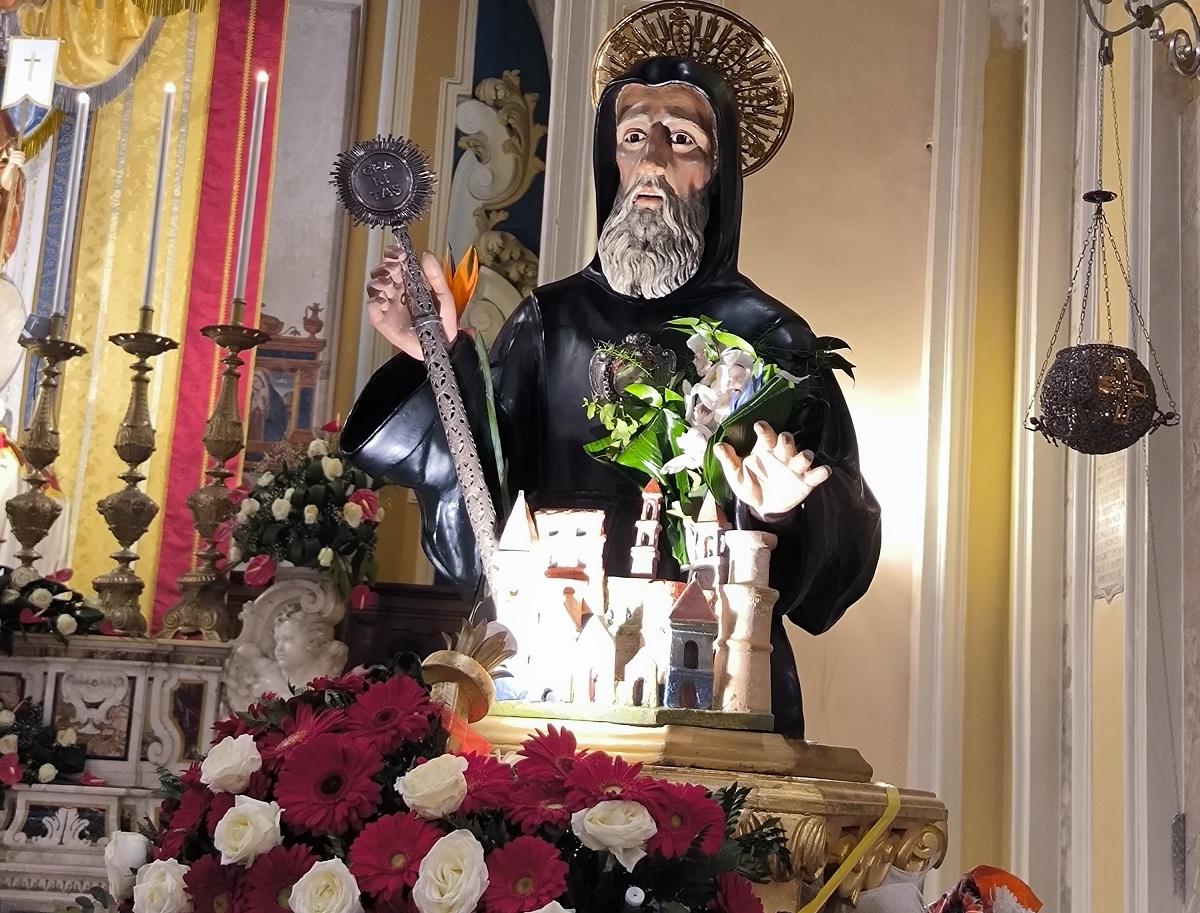 Corigliano. Funzioni e rituali in onore del patrono San Francesco di